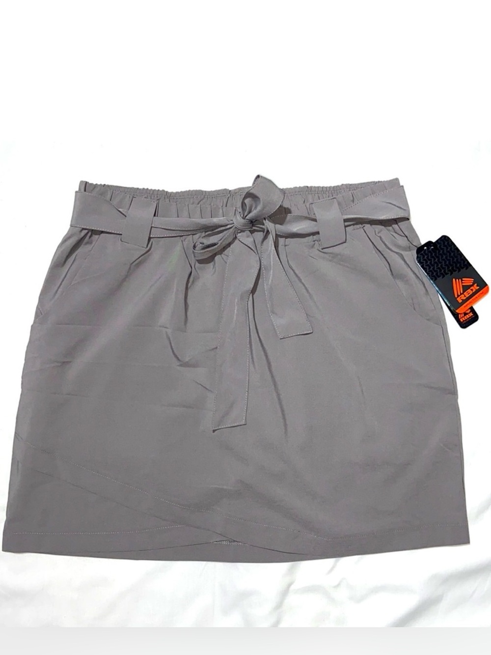 NEW RBX gray Active Skirt / Skort Size Medium